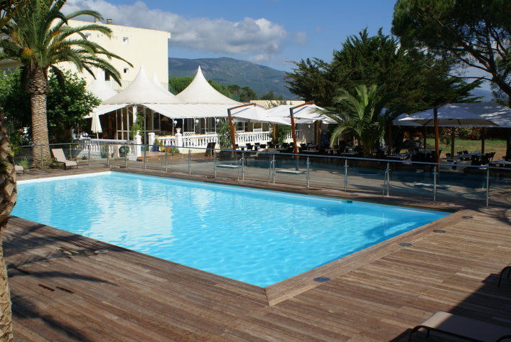 Hotel Les Jardins Lucciana  Exterior photo