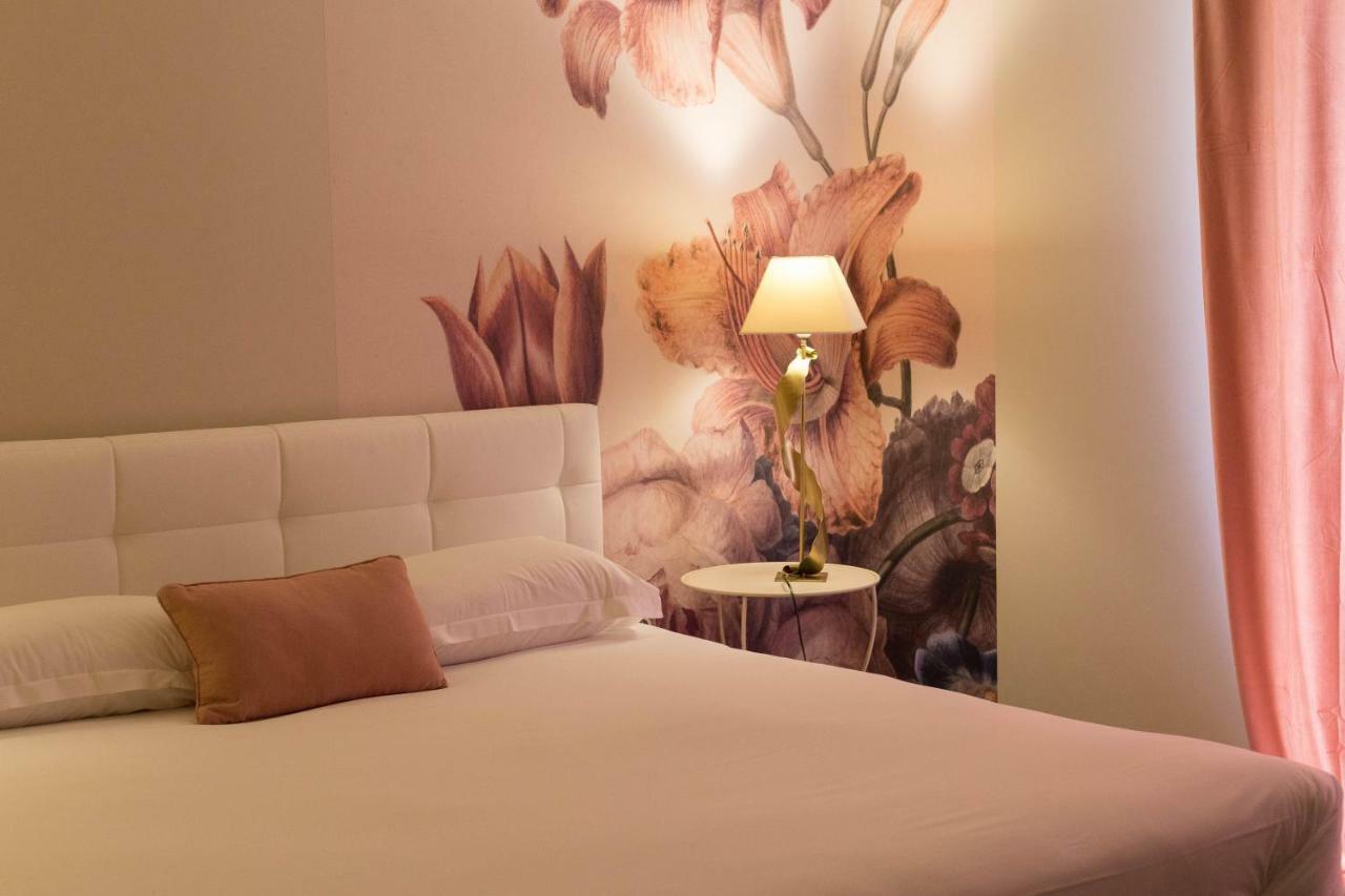 Hotel Les Jardins Lucciana  Exterior photo